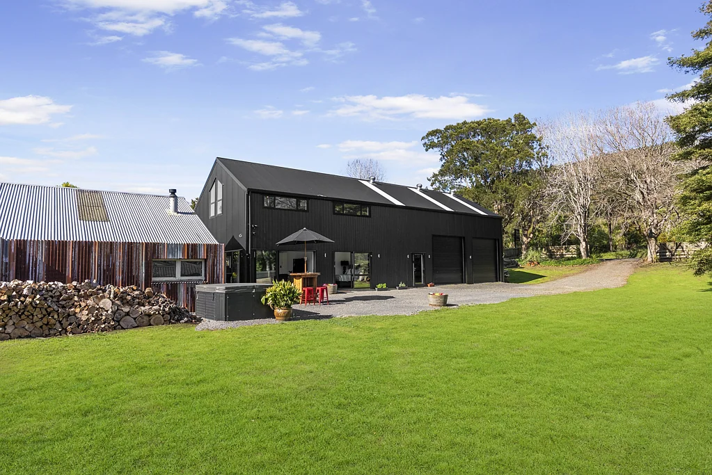 127 Bethells Road, Waitakere, Waitakere City, Auckland