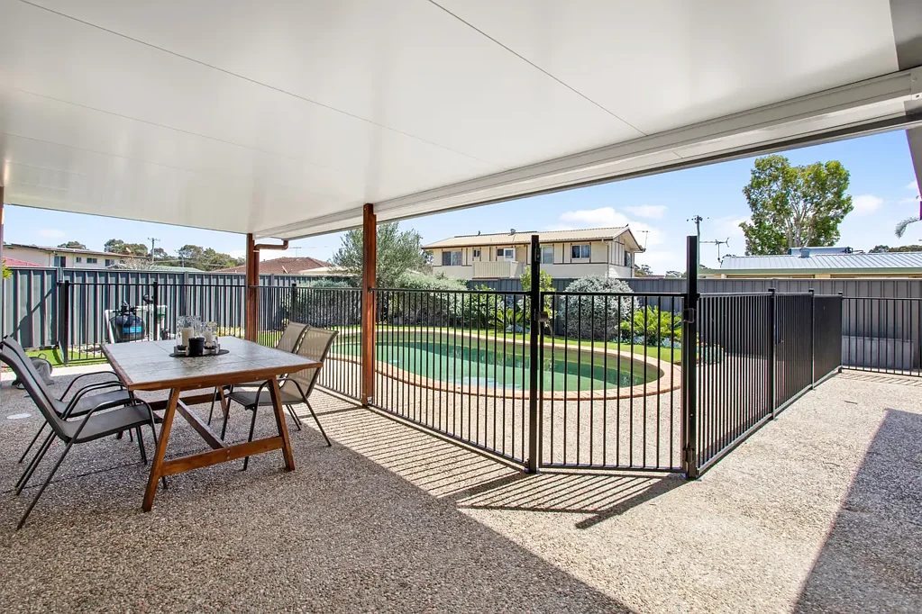 Deception Bay 4Kwarto Space to Grow, a Pool to Love and 602m2 to Call Your Own in a quiet culs de sac !!!