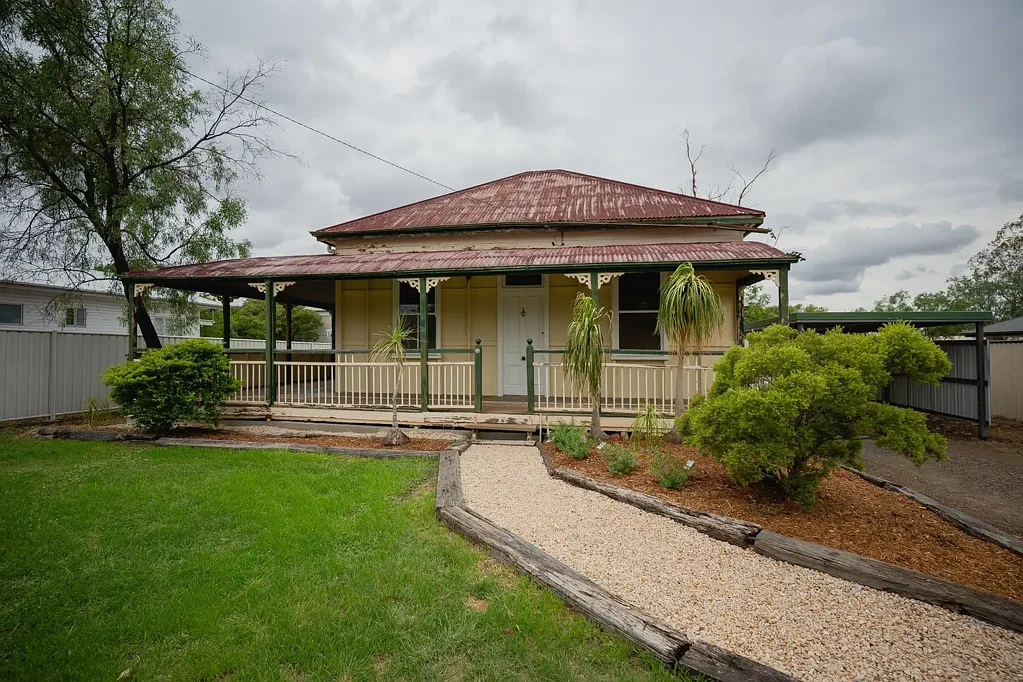 Roma 3Habitaciones Your Next Chapter Awaits in This Stunning Queenslander Home