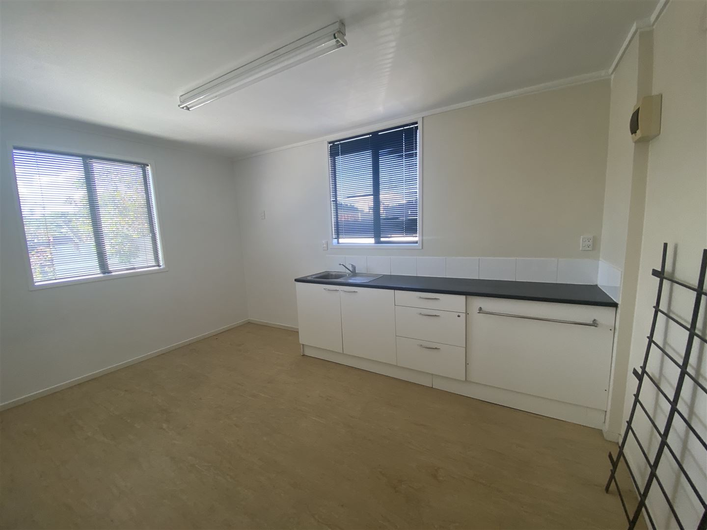 25 Stock Street, New Lynn, Auckland - Waitakere, 0 Schlafzimmer, 0 Badezimmer