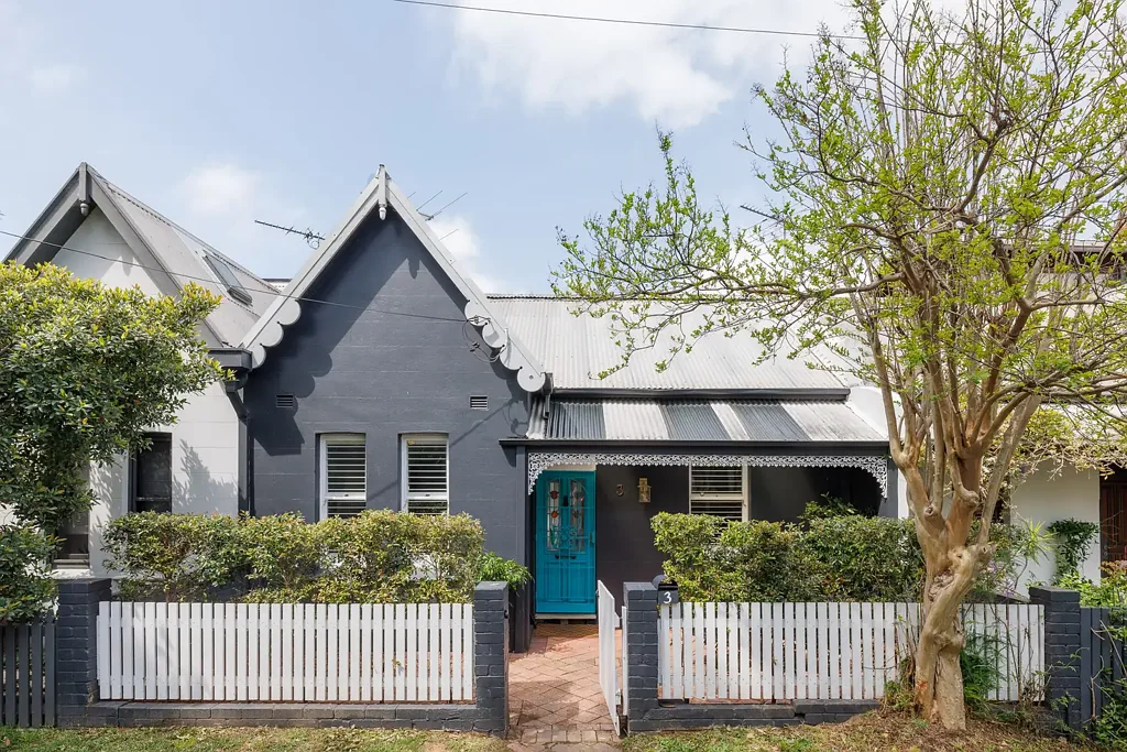 Lilyfield 4Habitaciones Spacious family home with city views in cul-de-sac position