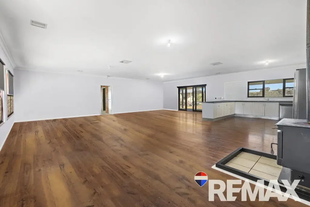 Junee 5ਬੈੱਡਰੂਮ ENDLESS POSSIBILITIES