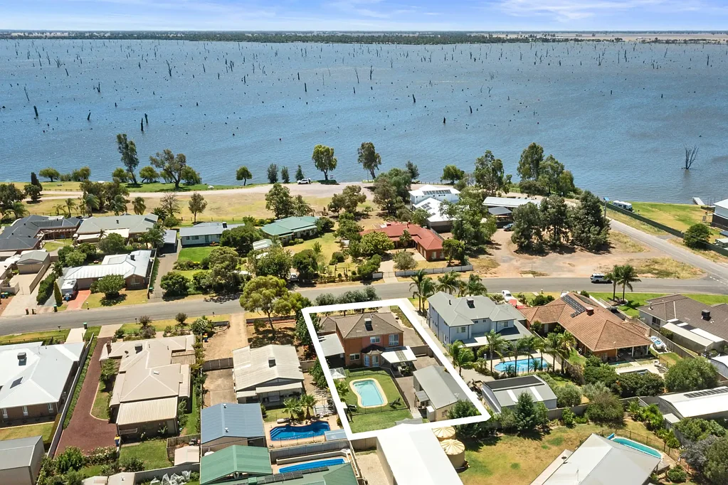Yarrawonga 5部屋 INDULGE YOURSELF!