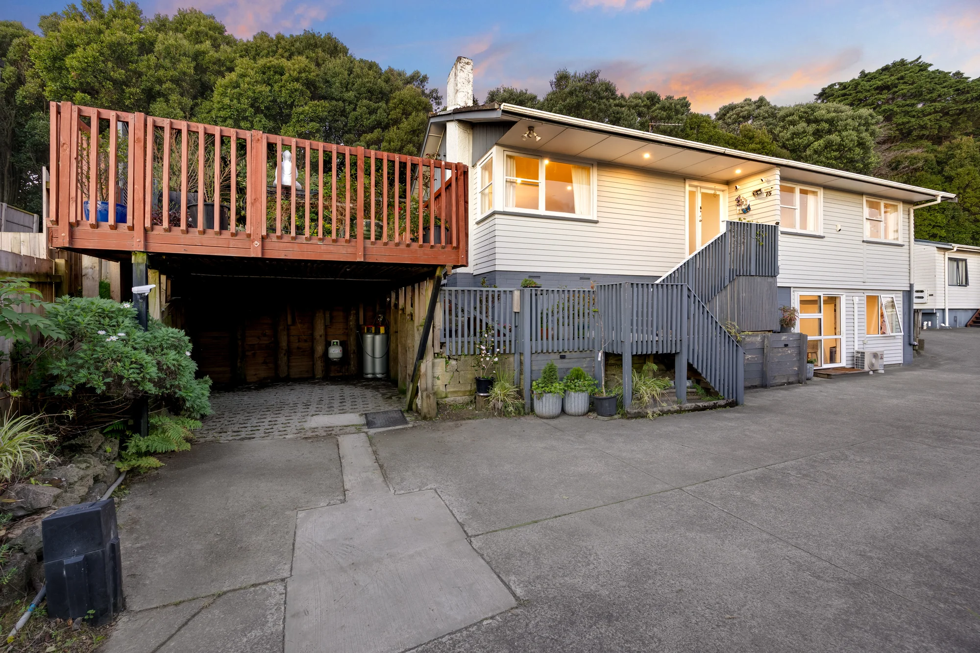 Mount Wellington 5房 Family Home With Indoor Outdoor Flow