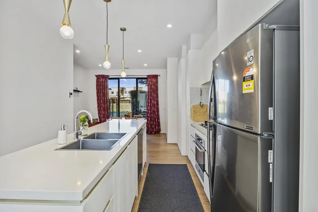 Lawson 2બેડરૂમ Charming Townhouse with Nature Reserve Access