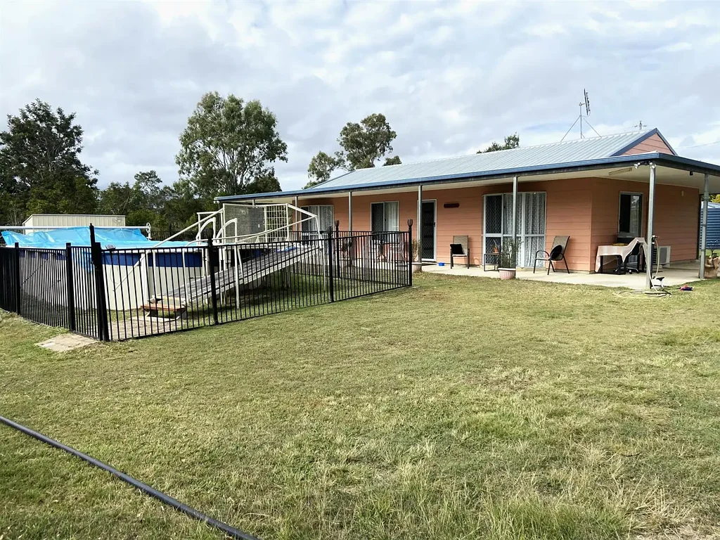 Runnymede Beautiful Acreage Retreat