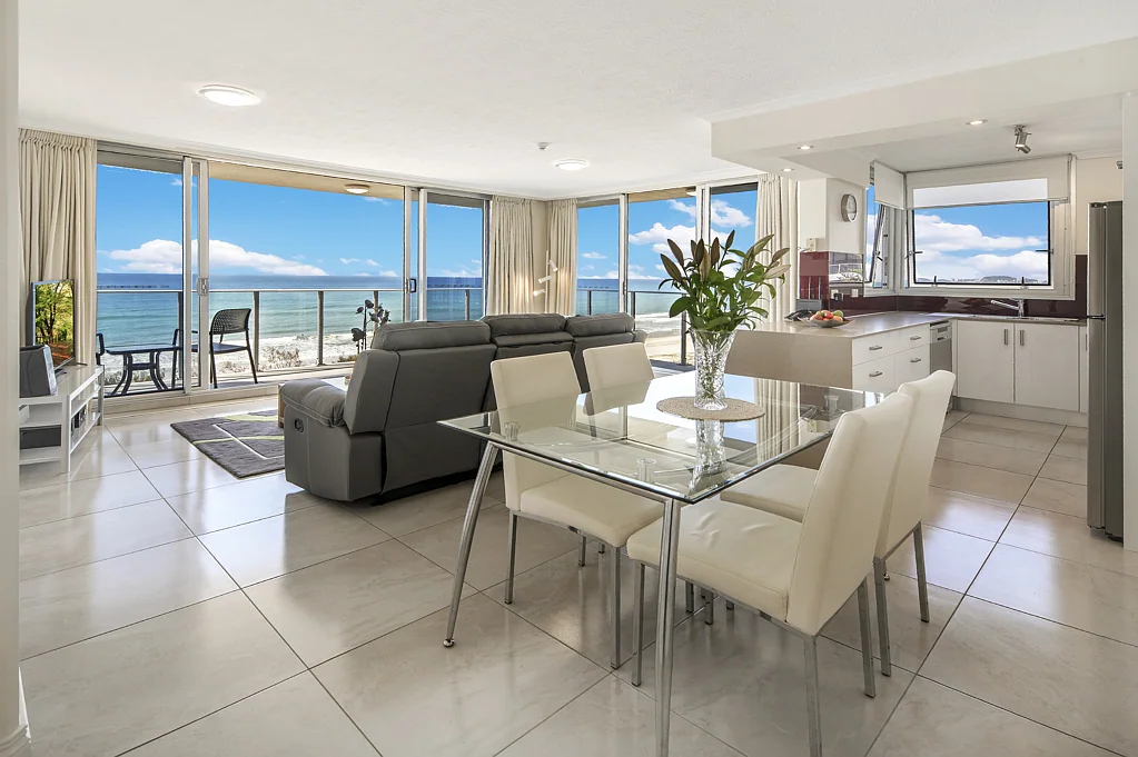 30/45 Broadbeach Boulevard, Broadbeach, QLD 4218