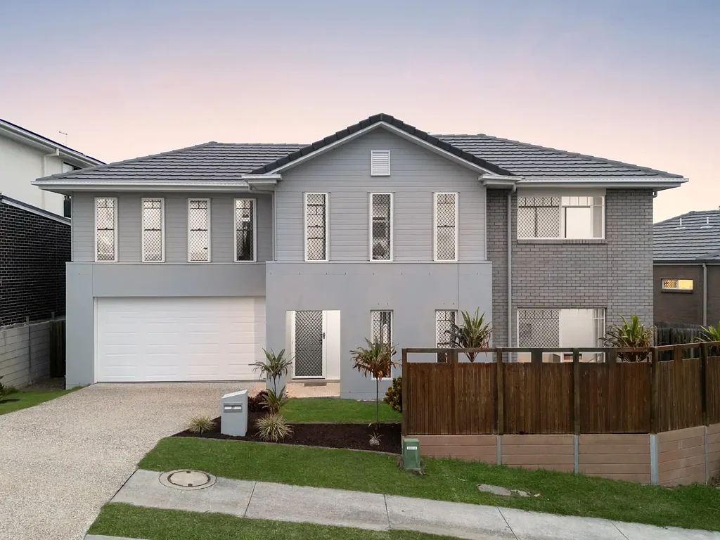 31 Aurora Street, Spring Mountain, QLD 4300
