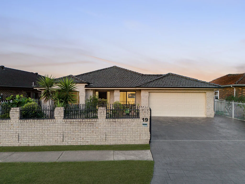 19 & 19A Woodlands Road, Liverpool, NSW 2170