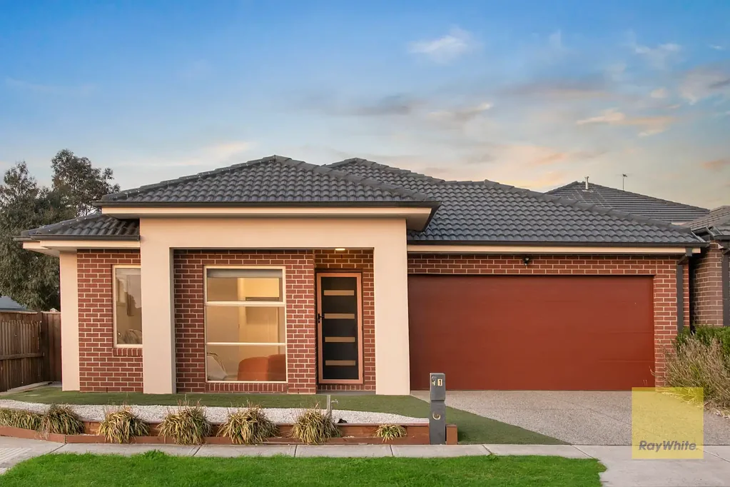 1 Hutchence Drive, Point Cook, VIC 3030