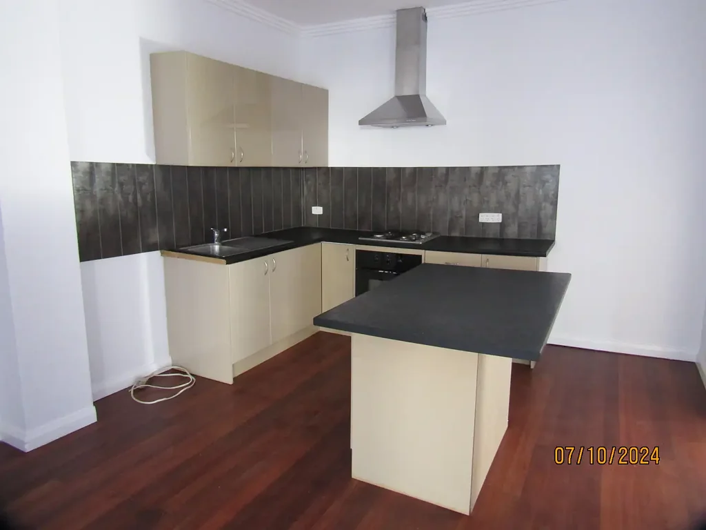 Unit 1/ 5 South Creek Dee Why