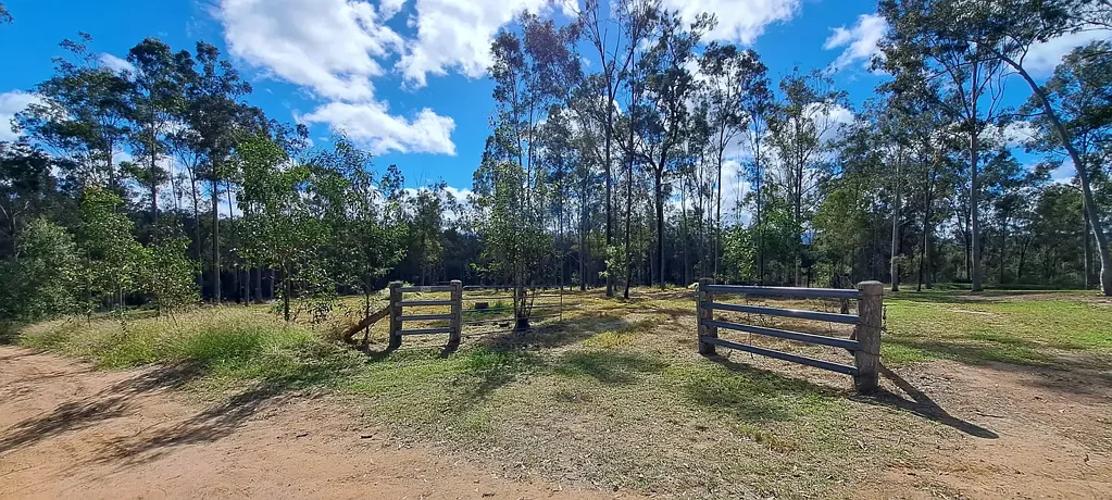 280 Green Gully Rd, Murphys Creek, QLD 4352