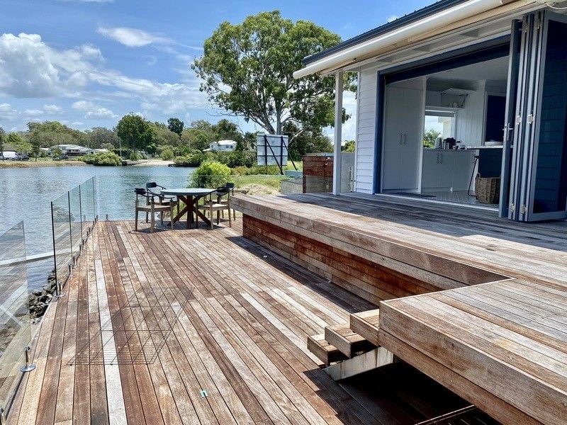 27 MARGAROOLA AV, BIGGERA WATERS QLD 4216, 0房, 0浴, House