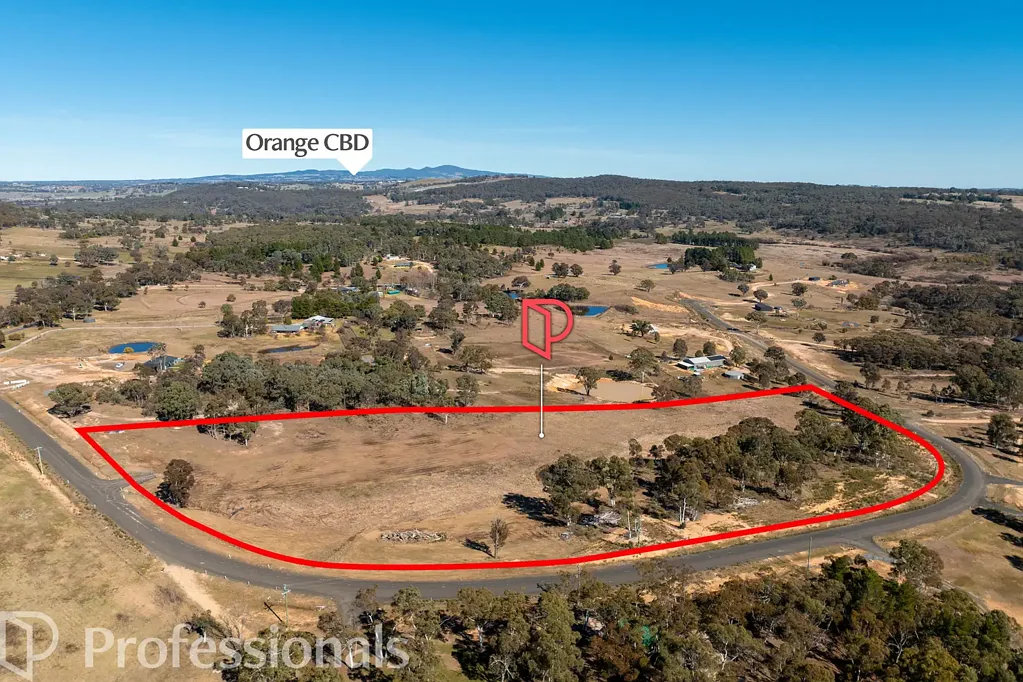 Orange Your country lifestyle starts here – 12 acres, valley views & DA approved