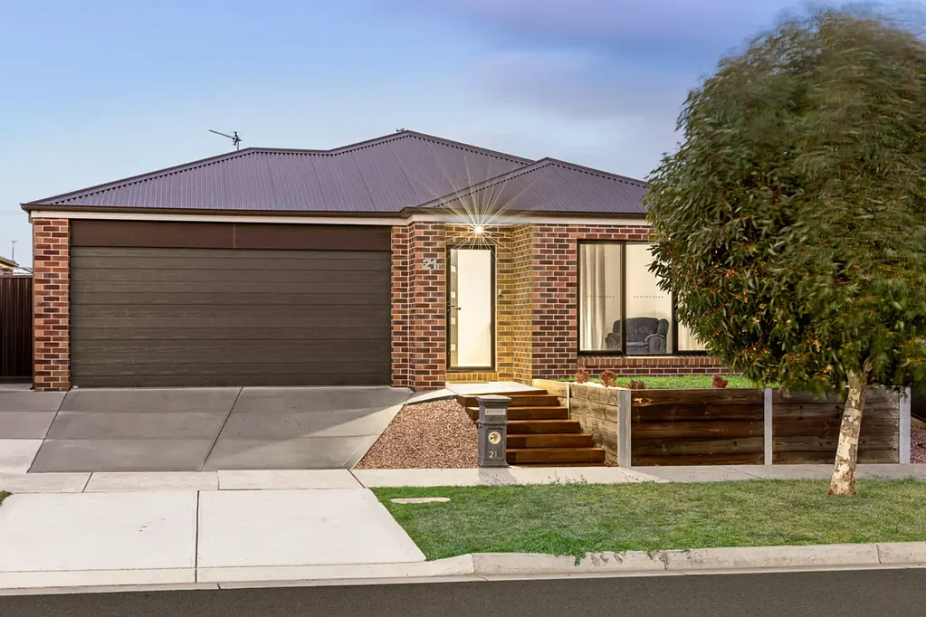21 Dairymans Way, Bonshaw, VIC 3352