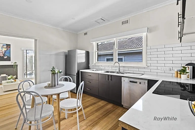 15 Browning Street, Kingsbury, VIC 3083, 4房, 1浴, House