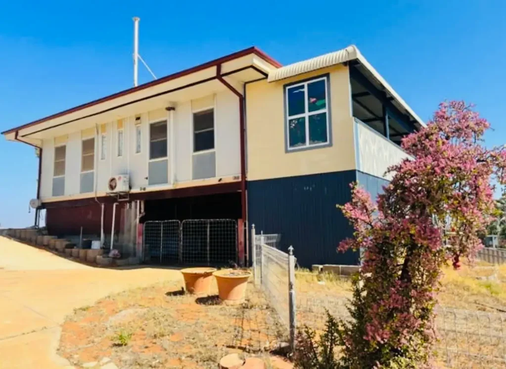 7 Craggs Court, Brown Range, WA 6701