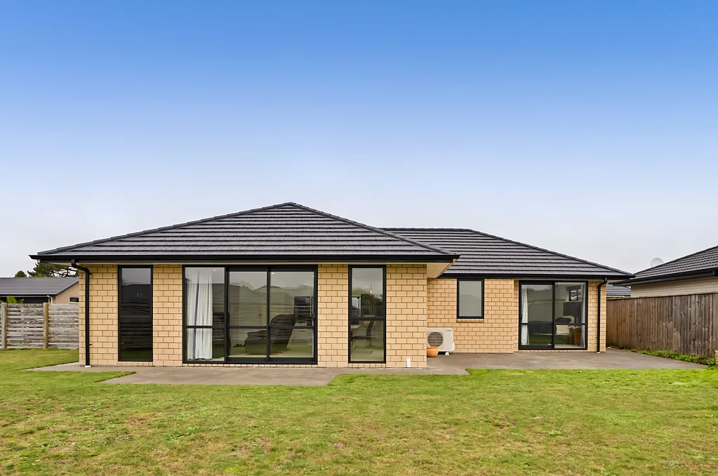 Hurdon 3房  Modern Comfort, Low-Maintenance Living