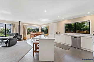 34 Glenbogle Drive, Buckland, Franklin