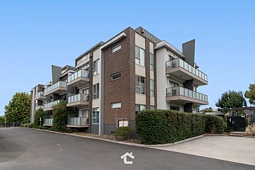 108/436 Stud Road, Wantirna South