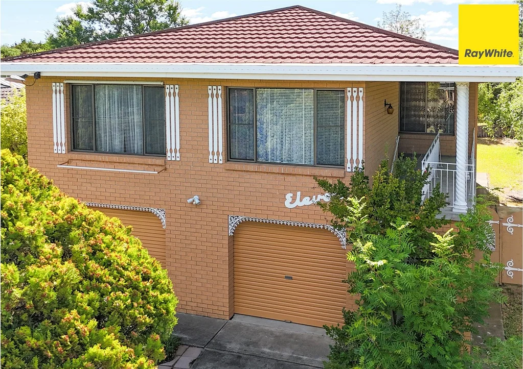 11 Vernon Street, Inverell, NSW 2360