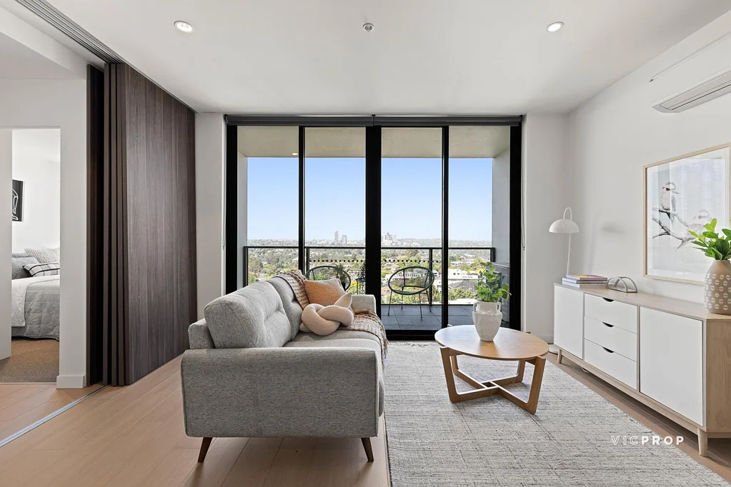 806/5 Elgar Court, Doncaster, VIC 3108