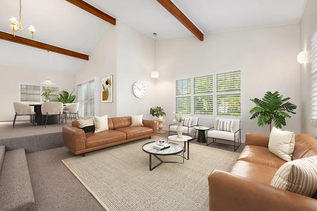 Large comfortable family home in prestigious Indooroopilly
