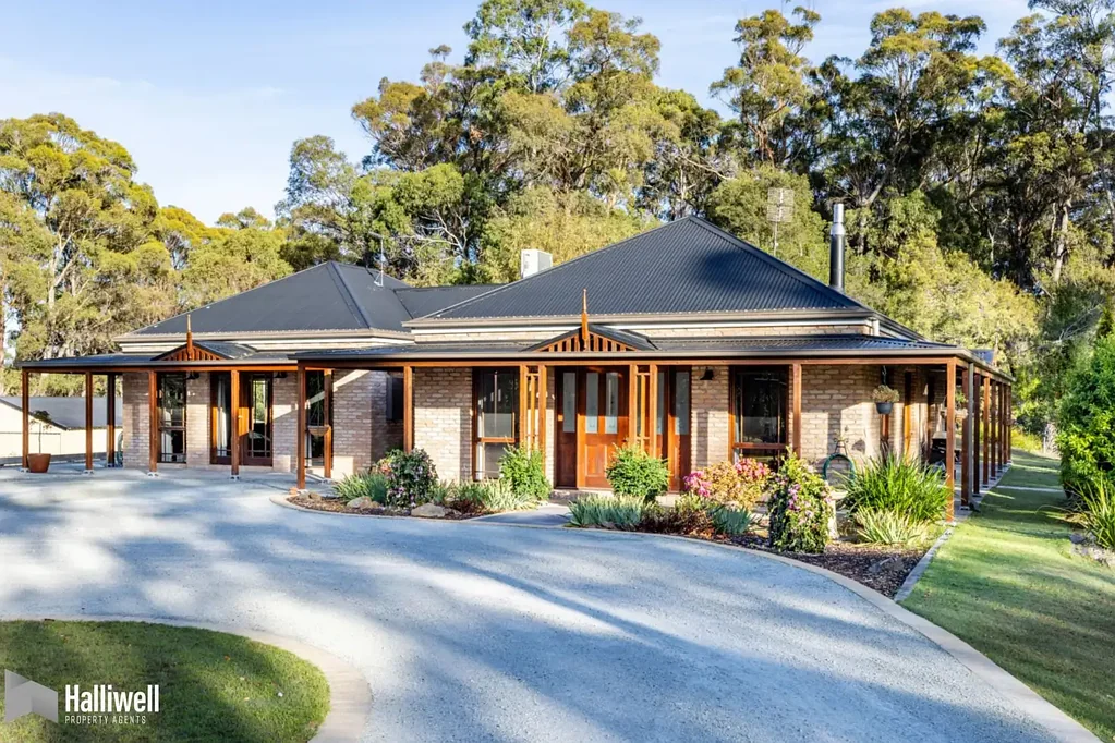 Port Sorell 3 Bedroom A Private Bushland Sanctuary with Space, Style & Serenity