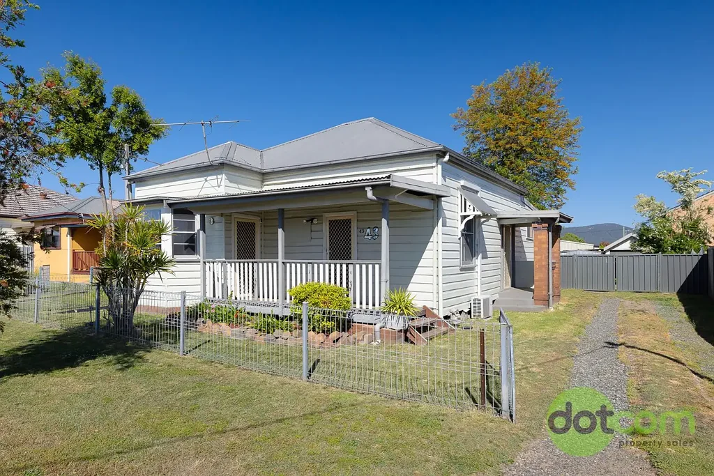 43 Alexander Street, Cessnock, NSW 2325