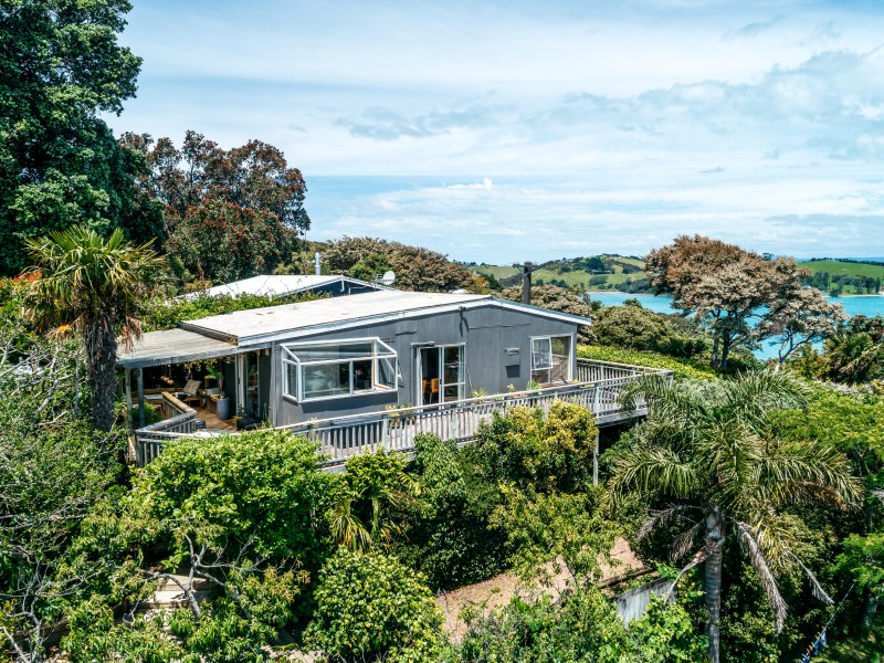 7 Omiha Road, Omiha, Auckland, 2 Bedrooms, 1 Bathrooms