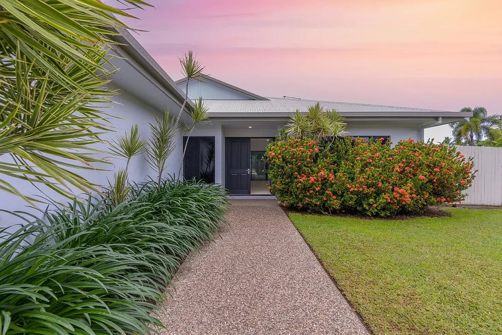 27 Birdwing Street, Port Douglas, QLD 4877