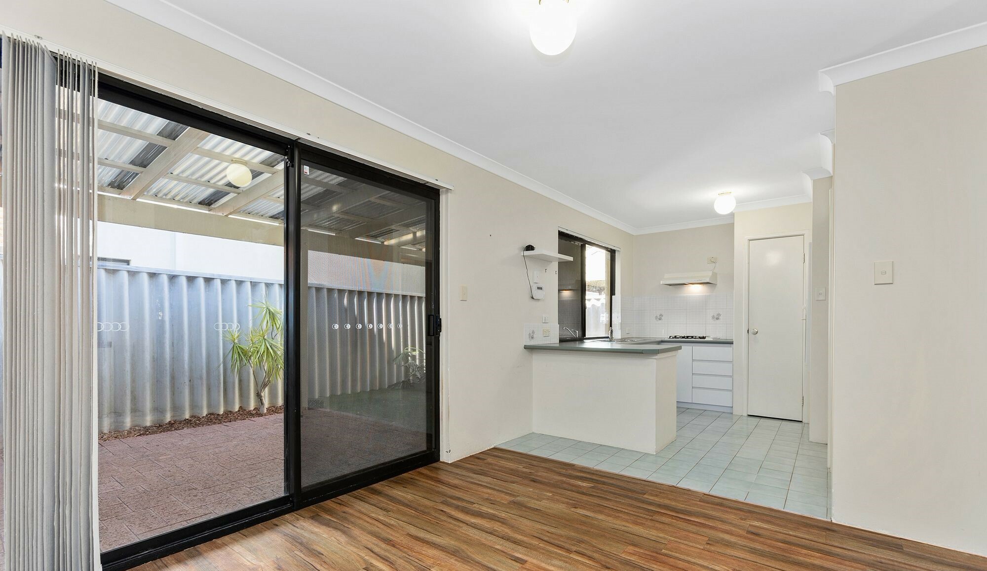 UNIT 4 11 GOCHEAN AV, BENTLEY WA 6102, 0房, 0浴, Townhouse