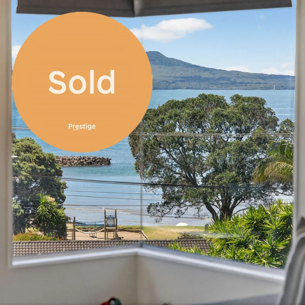 70 Beach Road, Castor Bay, North Shore City, Auckland