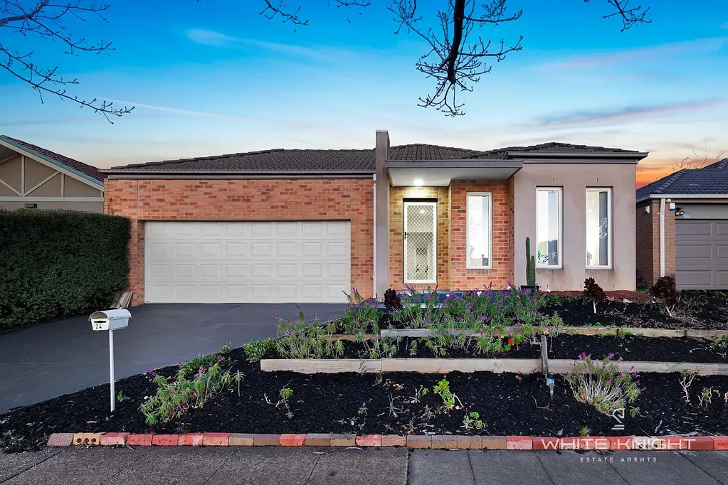 Caroline Springs 4ਬੈੱਡਰੂਮ RESERVE FACING TRENDY HOME ON 448 SQ MTRS PRIME LAND