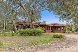 28 Boonderoo Road, Tumut