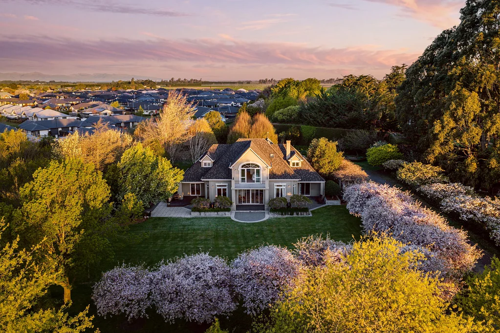 Leeston 4 Bedroom Country life, close to town