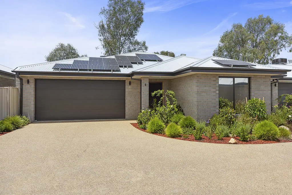 Yarrawonga 3部屋 Immaculate, modern & centrally located!