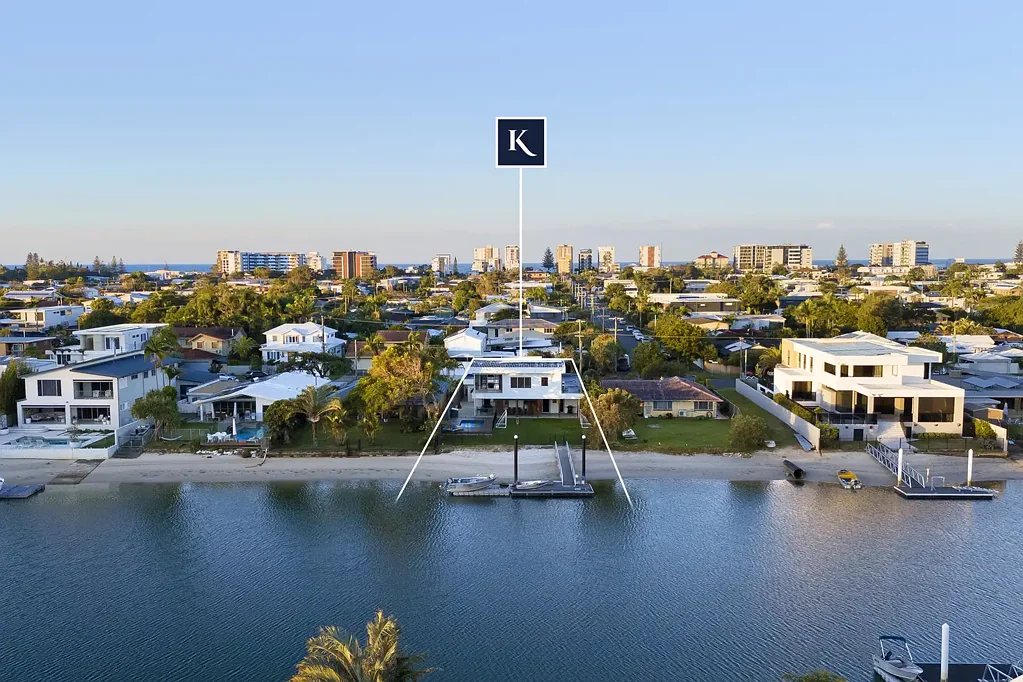 Palm Beach 5બેડરૂમ Prestigious Waterfront Living with Direct Tallebudgera Creek Access