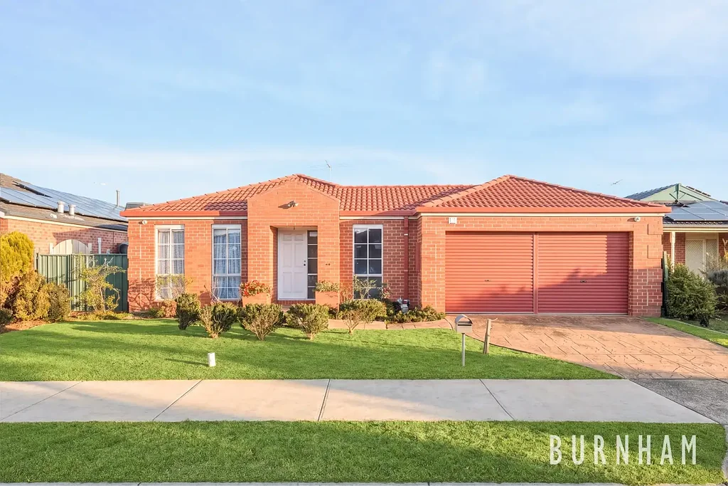 Burnside 3房 宽敞主卧带WIR Ensuite 自然光线充沛 实用平面布局 宽敞后院约608㎡ 靠近Burnside Hub 学校公园 Quiet & Peaceful Burnside Living