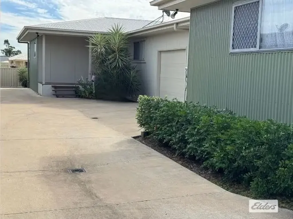 Chinchilla 3房  SPACIOUS AND STYLISH IN PRIVATE LOCATION