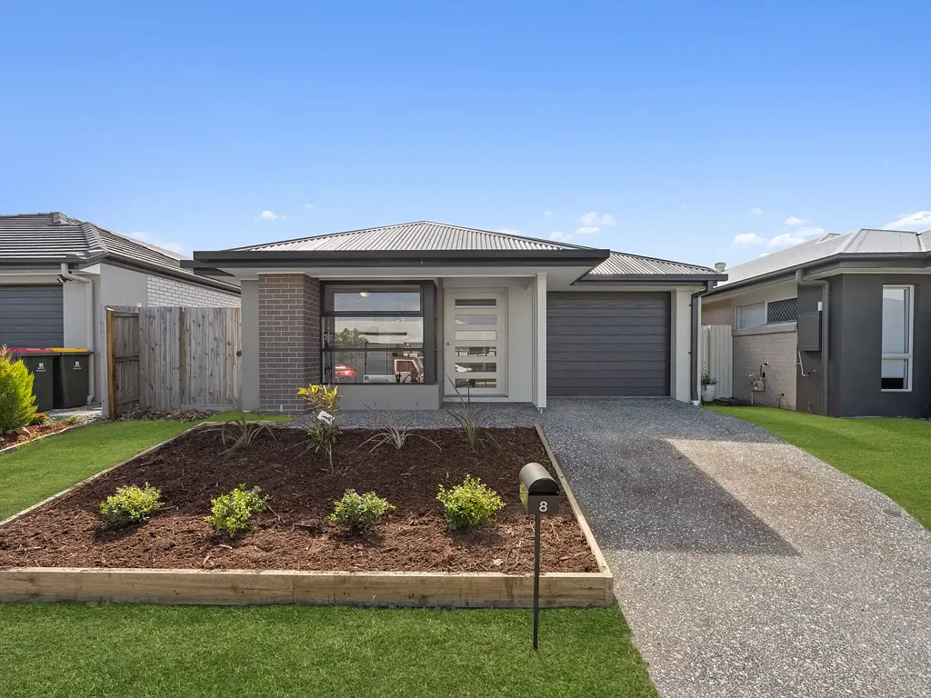 South Ripley 3 Slaapkamer Contemporary Single Level Living With Effortless Indoor Outdoor Flow