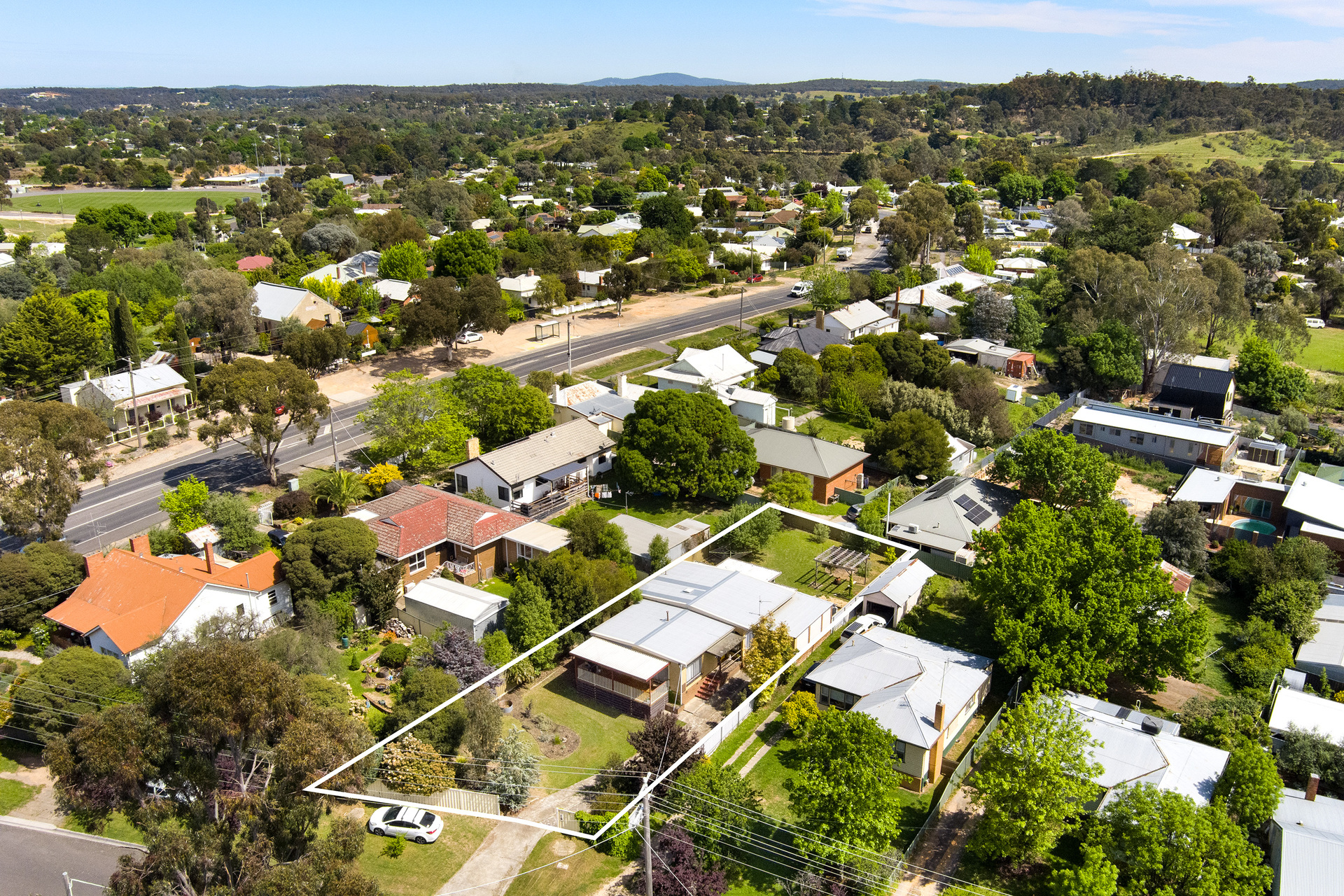 1 DICK ST, CASTLEMAINE VIC 3450, 0 Bedrooms, 0 Bathrooms, House