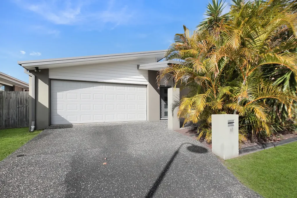 Narangba 4 Slaapkamer VACANT & READY TO GO! Executive Perfect for the Investor or Owner Occupier!