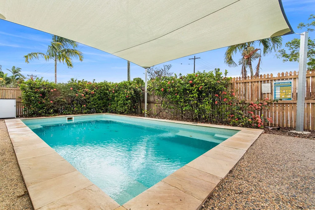 1/193-195 Spence Street, Bungalow, QLD 4870