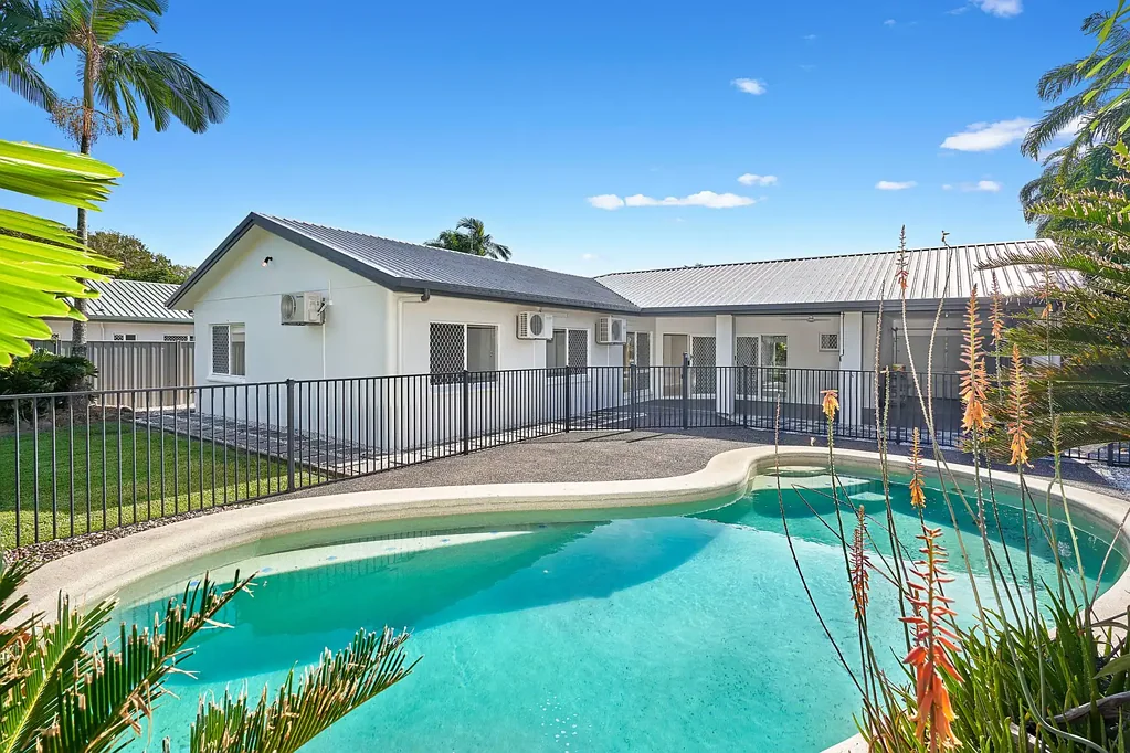 9 Avoca Close, Kewarra Beach, QLD 4879