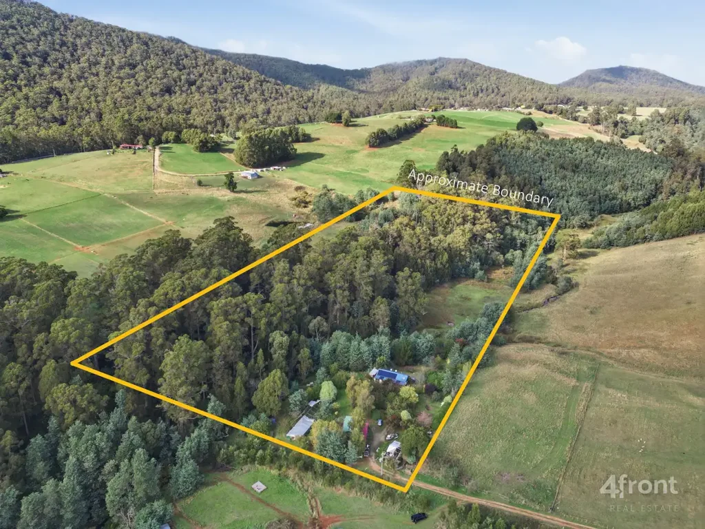 Penguin 2房  Lifestyle Acreage with Creek Frontage, 10 Minutes from Penguin