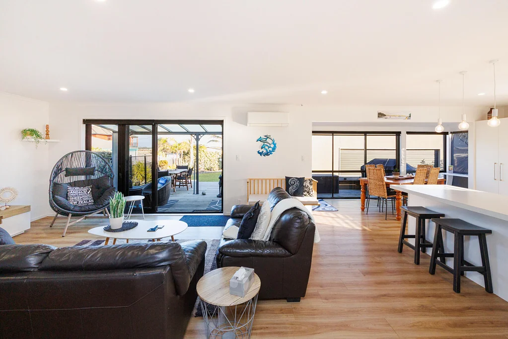 Foxton Beach 3 Bedroom Another Beauty on Shortt!