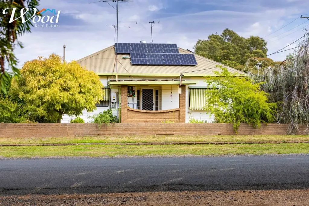Henty 3Habitaciones Corner Block Delight - 1012sqm with Endless Potential