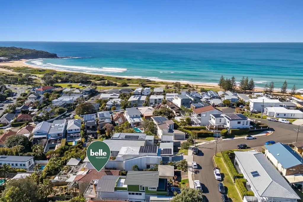 9 Curl Curl Parade, Curl Curl, NSW 2096