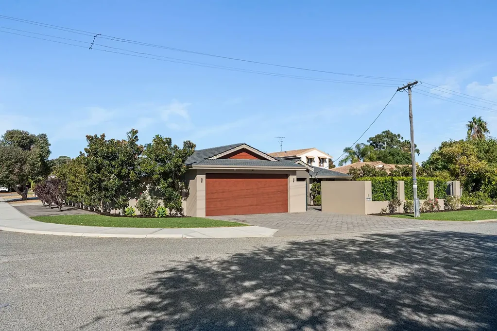 2 Colo Court, Greenwood, WA 6024